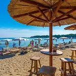 Lovely In Prázdninový dům Ližnjan